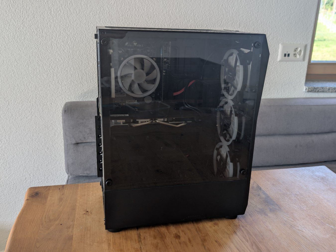 PC: Gaming-Computer – Usato da Esslingen venduto da coffeejumper 1