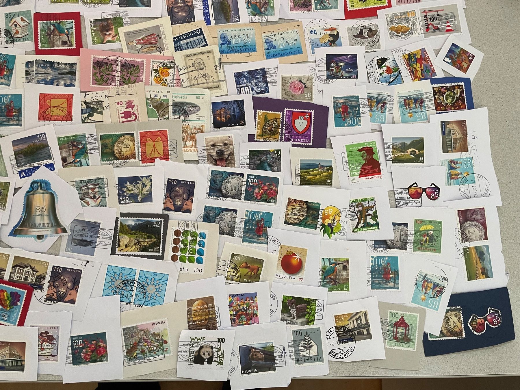 Tutti i francobolli: Briefmarken Mission Lot2 – Usato da Niederglatt ZH venduto da Fffrank 3