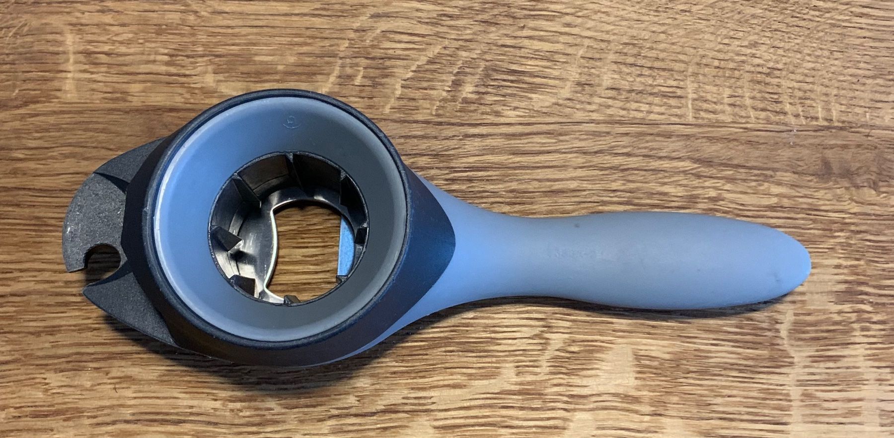 Tupperware Küchengeräte: Tupperware Multiöffner – Gebraucht aus Herzogenbuchsee von zukerka 1
