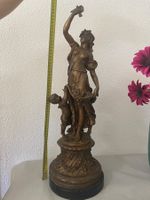 Sculpture Art nouveau Moreau femme à l’oiseau