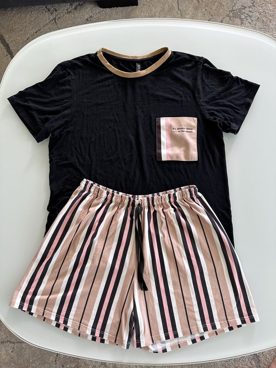 Negligees & Pigiami: Summer short Pyjama Set - Cute & Comfy - size Small – Usato da Kloten venduto da gab_jl5l
