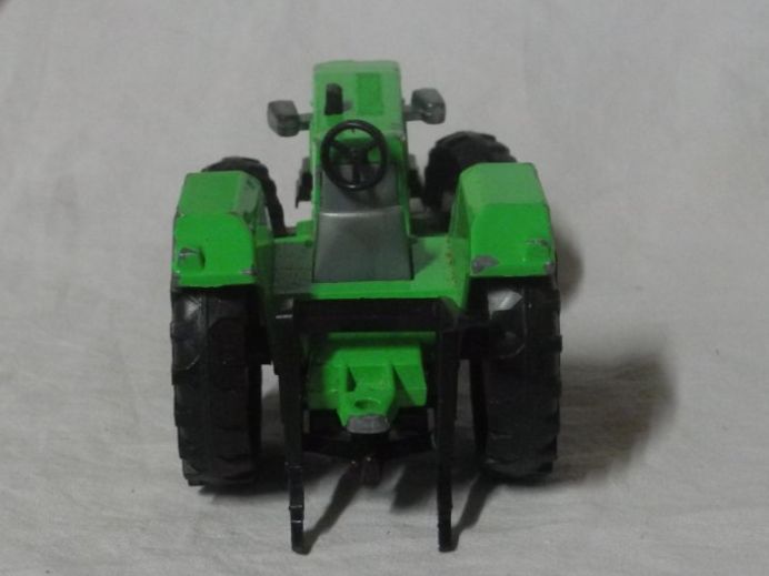Majorette Modellautos: MAJORETTE  TRAKTOR    1:36    ERSATZTEILSPENDER – Gebraucht aus Gurtnellen von Murmeli99 2