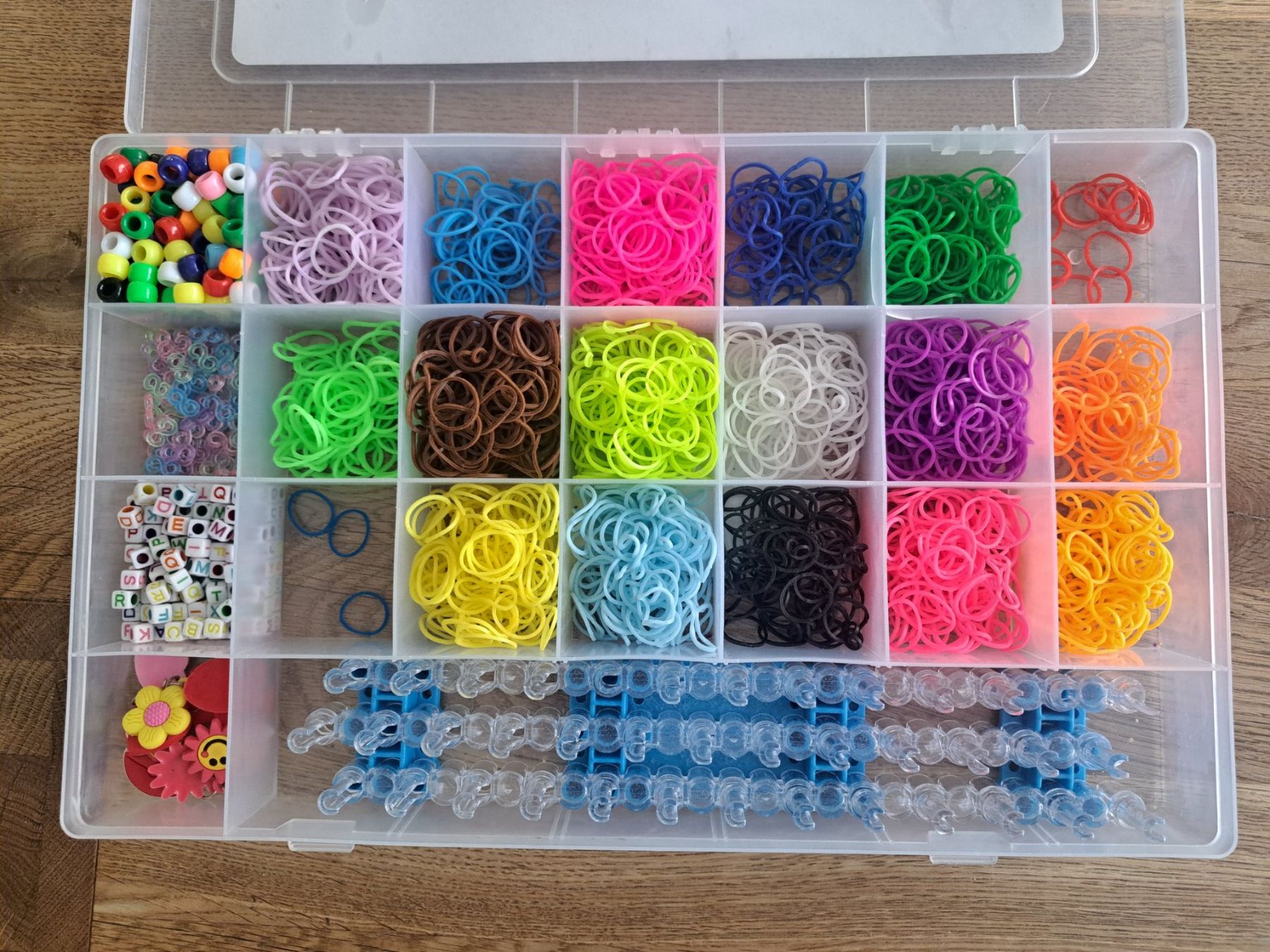 Kit bricolage: Fidget Bands Set, Loom Bänder Starter Set – Usato da Winterthur venduto da Kathy22 1