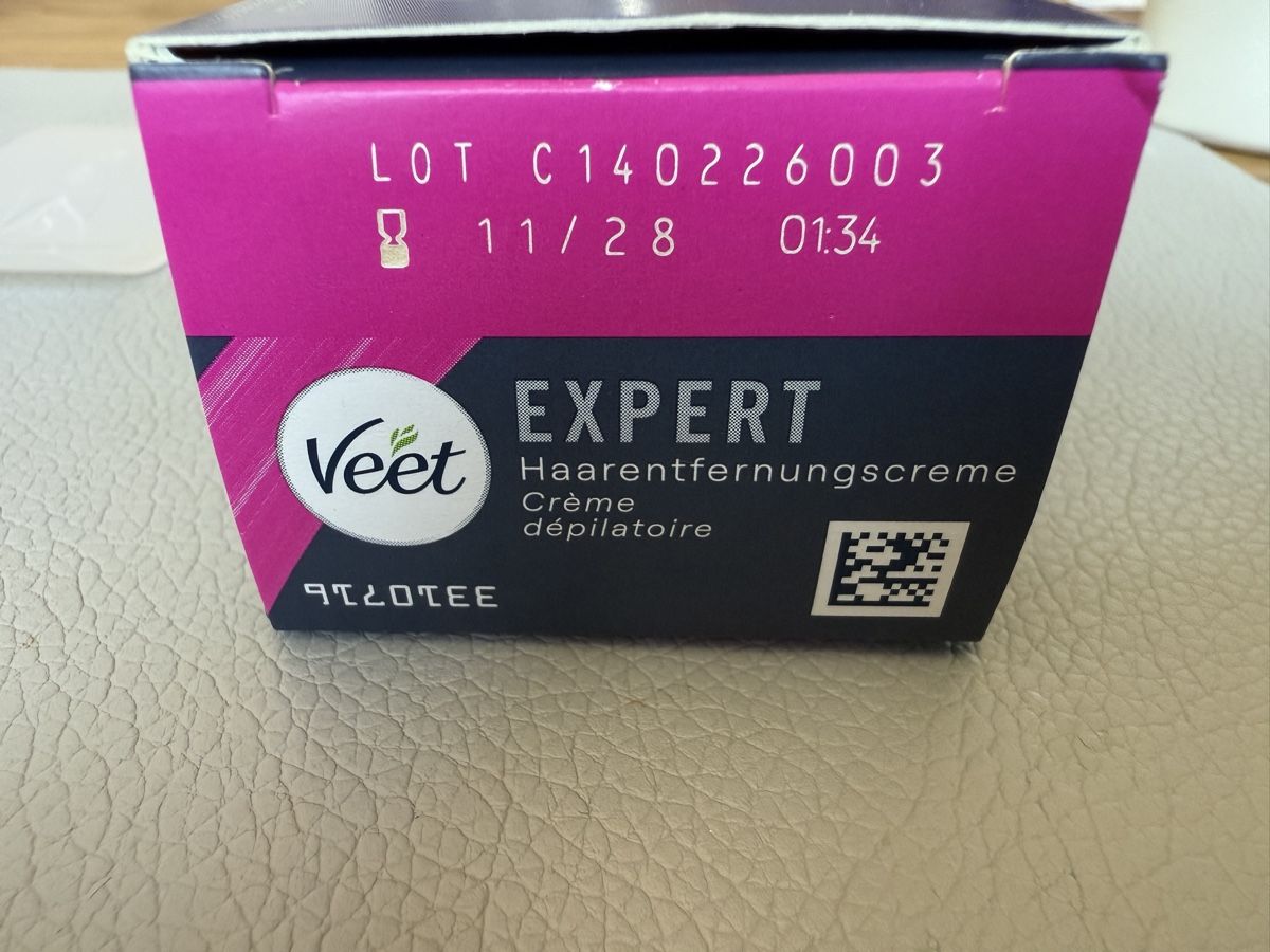 Veet Autres soins du corps: Veet EXPERT Haarentfernungscream – D'occasion à Zürich par Brittney 1