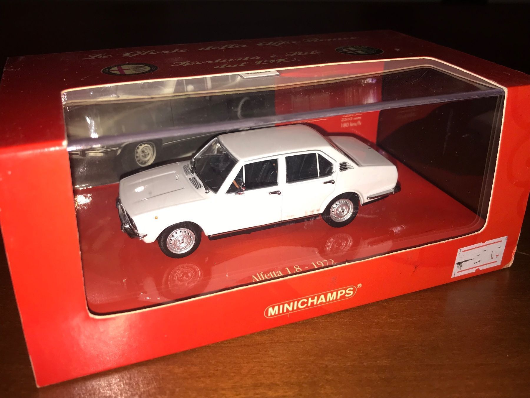 Alfa Romeo Modellini d'auto: Alfa Romeo Alfetta 1.8 - 1972 - 1/43 RARE VERSION – Nuovo (secondo la descrizione) da Wohlen AG venduto da PrivatSammlung