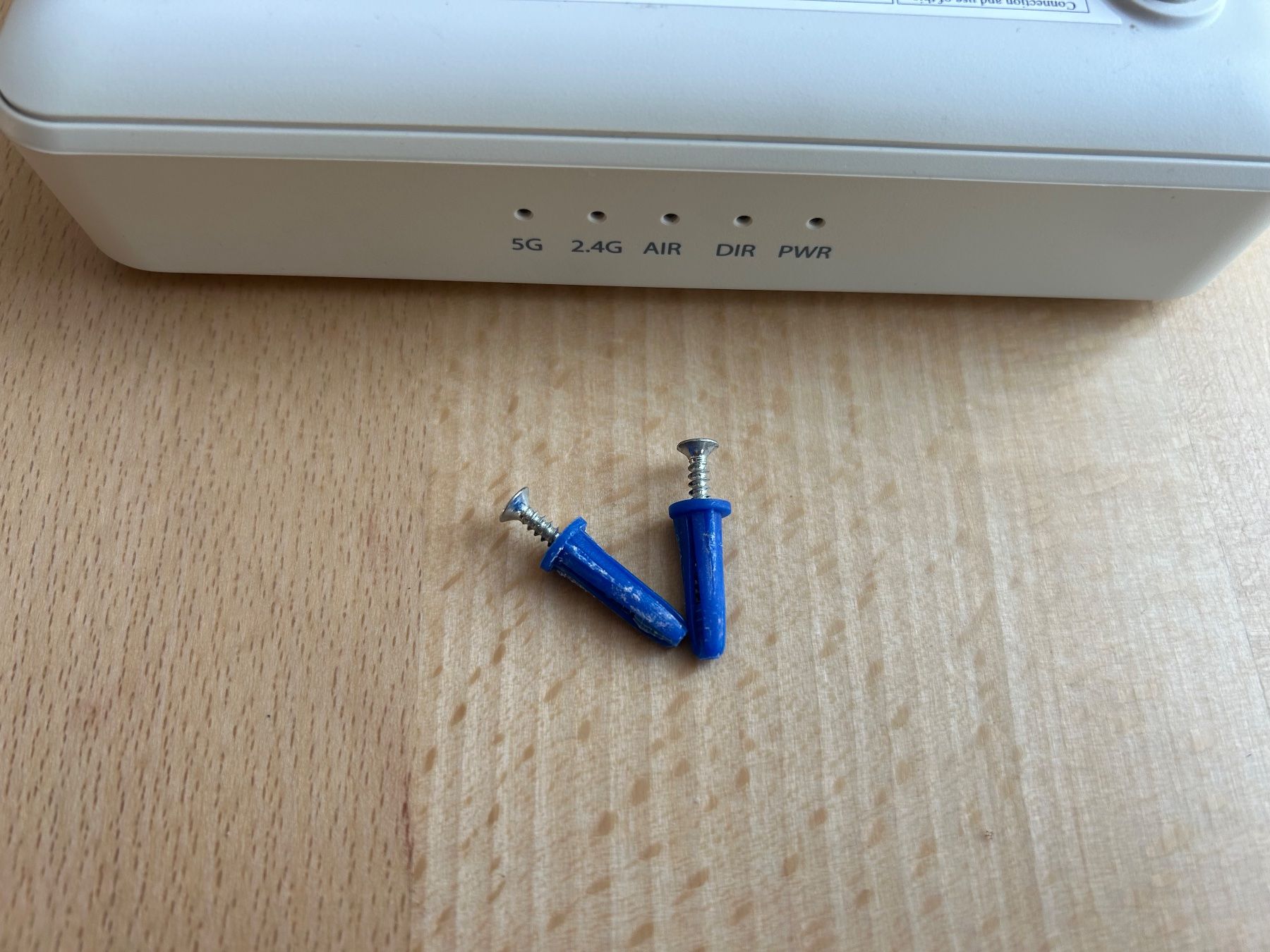 Modem & Router: Ruckus ZoneFlex 7372 Wireless Access Point (WLAN) – Usato da Bremgarten AG venduto da Auctionforyou 5