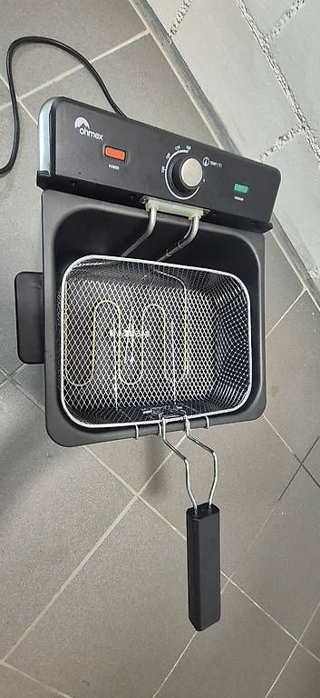 Küchengeräte: Friteuse  – Gebraucht aus Stallikon von angelize01