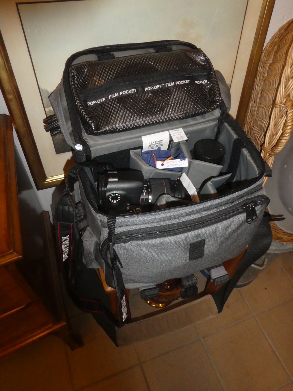 Pentax Kamera: Kameratasche mit Pentax K-50 SR und Objektiven etc . – Gebraucht aus Chur von Diversico2010 3