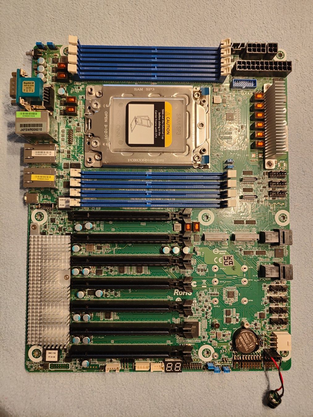 Asrock Mainboards: Asrock Rack Romed8-2T Epyc Mainboard – Gebraucht aus Hägglingen von htr_qz5j 1