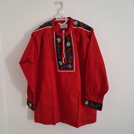 Edelweiss traditional Swiss blouse red NEW