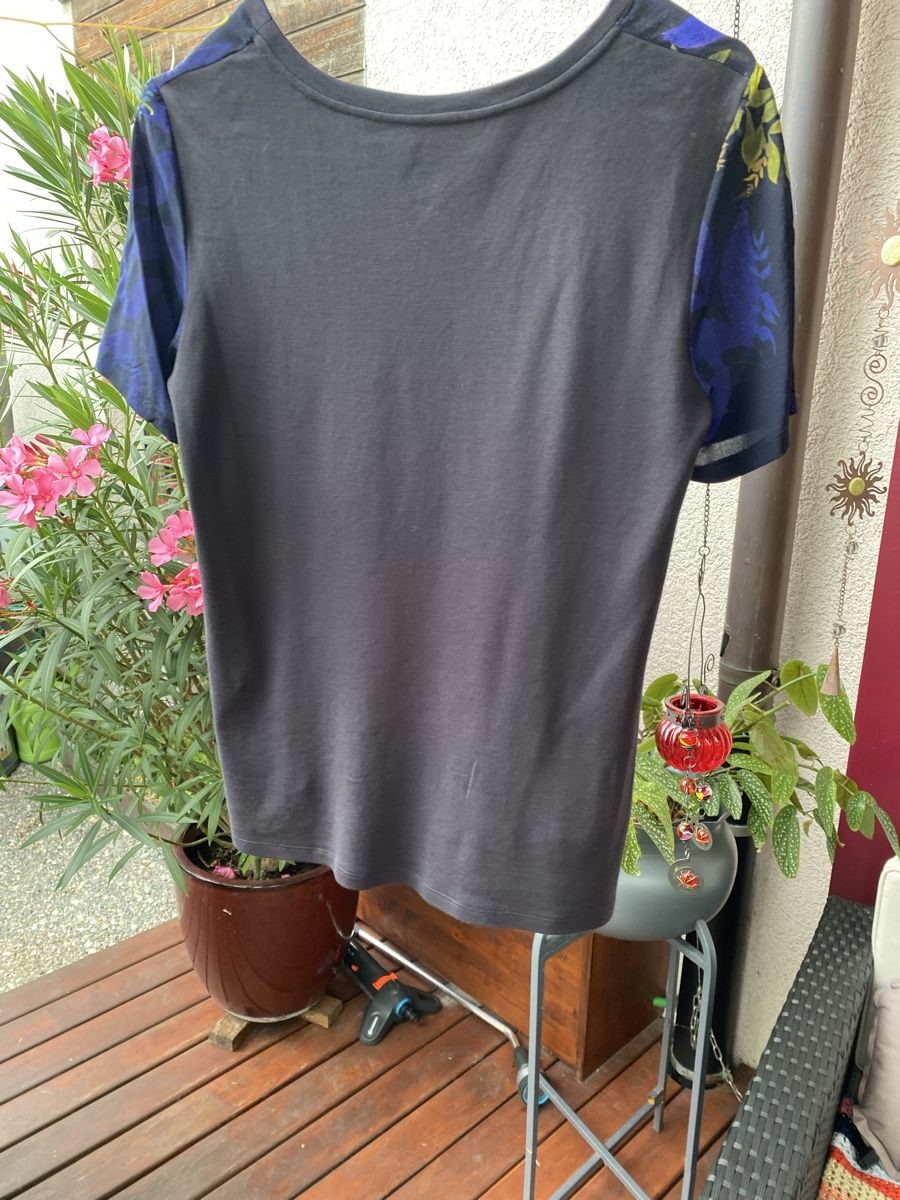 Camicette: Marc Cain Damen Bluse – Usato da Laupen BE venduto da ole_l8gg 1