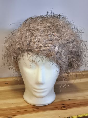 Kuschelige Strickmütze von CHARMÜTZEL.CH – wie neu!(A90)