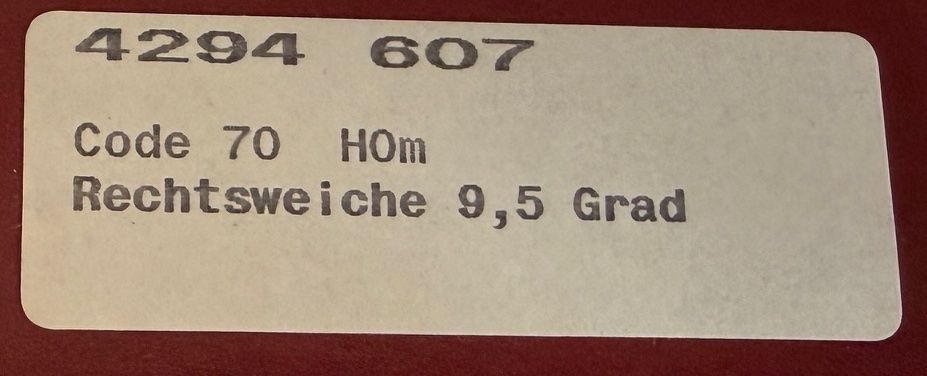 Bemo Modellini di ferrovie: Bemo Weiche rechts 9.5° Art. 4294 607 – Nuovo e nell'imballaggio originale da Samedan venduto da Gischpel25 2
