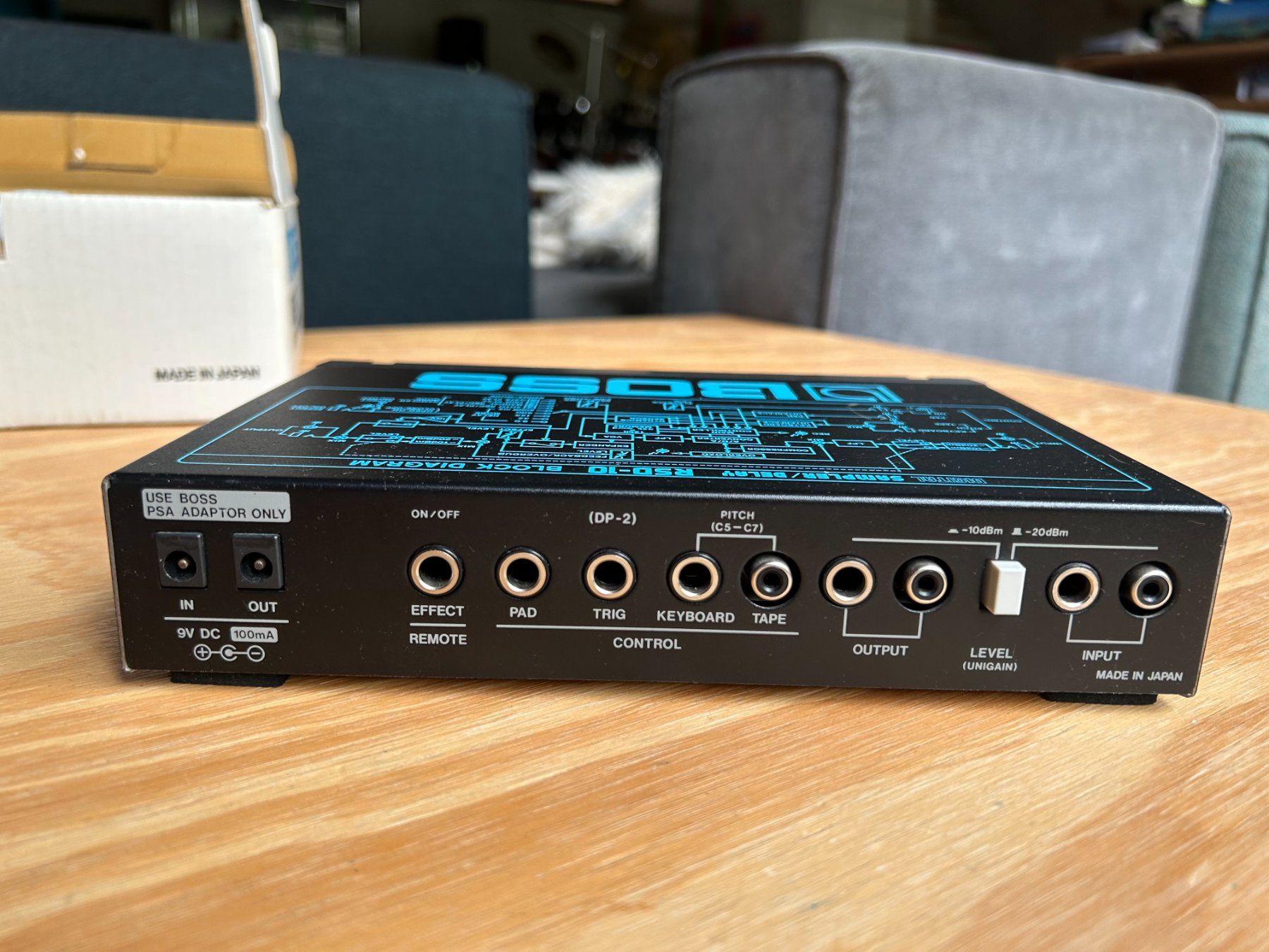 Boss Musikinstrumente: Boss RSD-10 Digital Sampler / Delay Micro Rack 1986 Japan – Gebraucht aus Bäretswil von franfeli 3