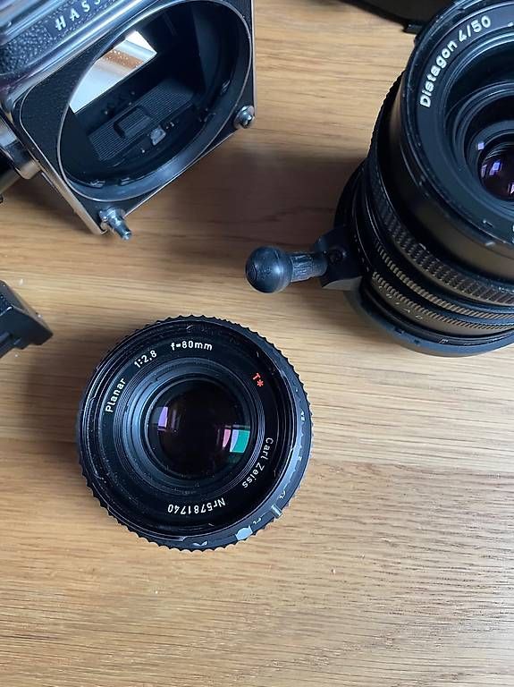 Hasselblad Kamera: Hasselblad 500CM + 3 objectifs – Gebraucht aus Riex von JacksonJennyfer 1