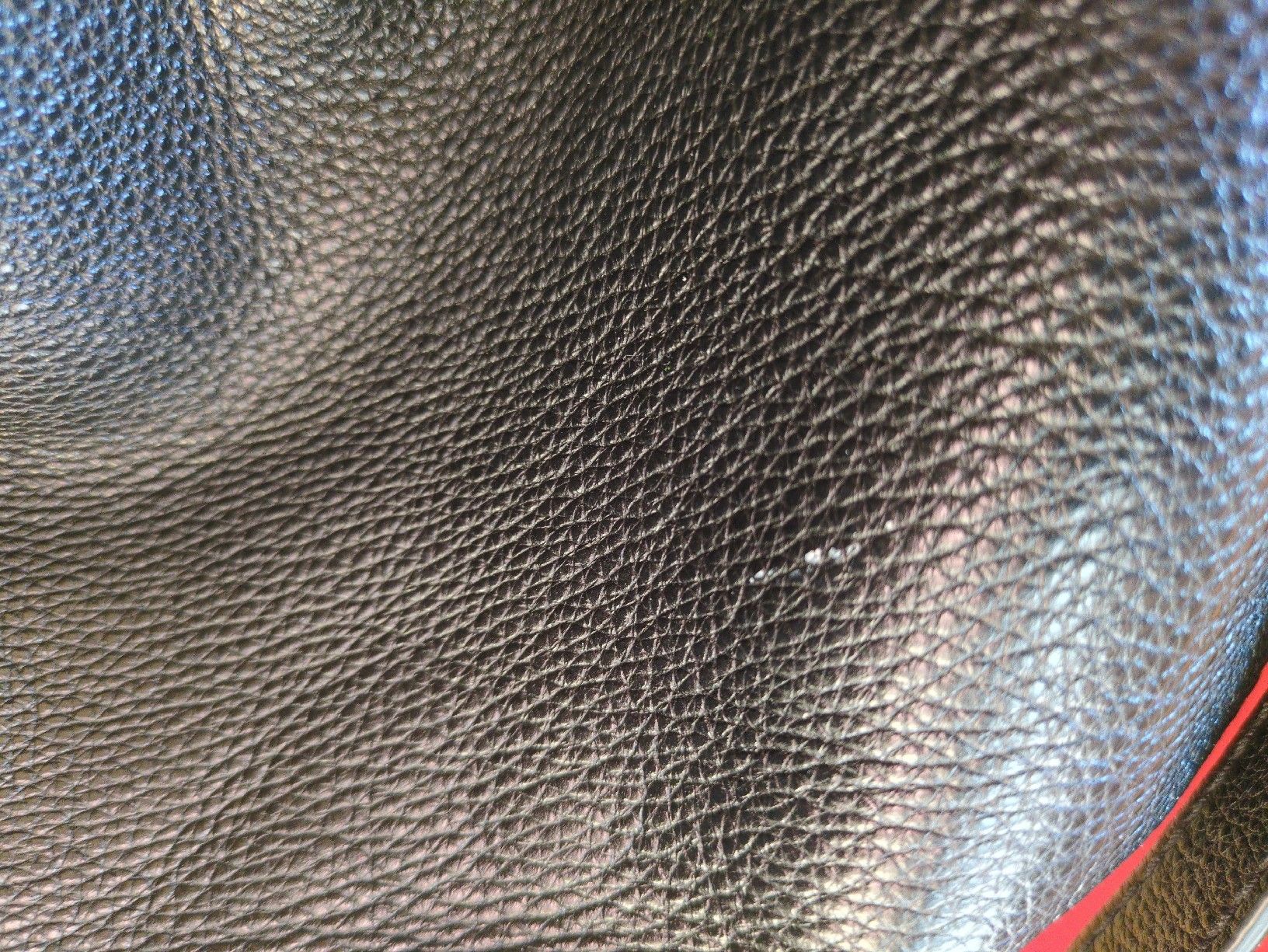 Marc Jacobs Taschen für Damen: Marc Jacobs Hobo Bag – Gebraucht aus Wil / ZH von Tomseymoor 4