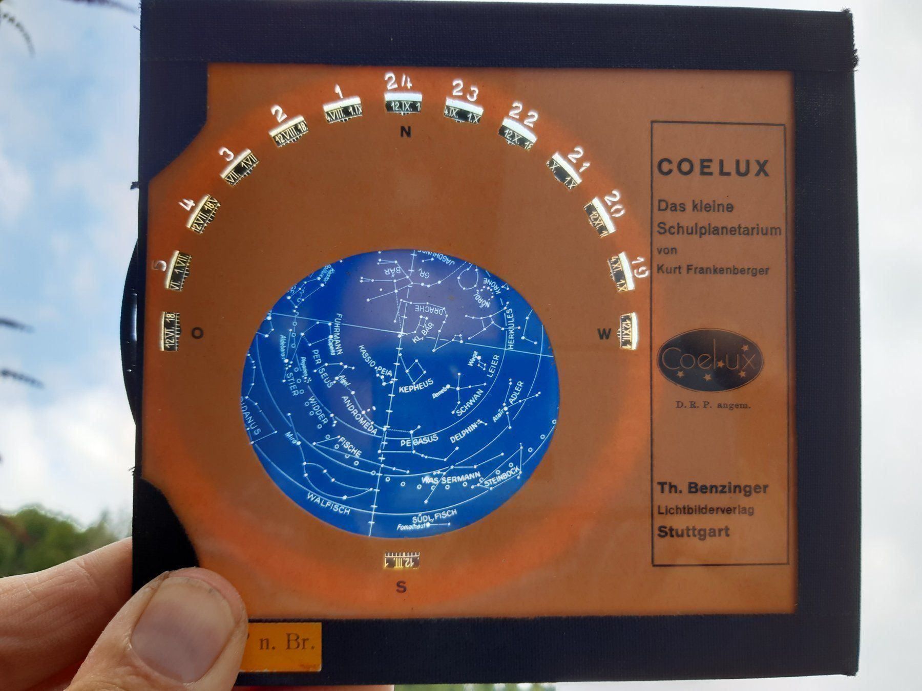 Kit di modellismo & Modellini statici: Kleines Schulplanetarium – Usato da Steffisburg venduto da Bosihalte-Salbei
