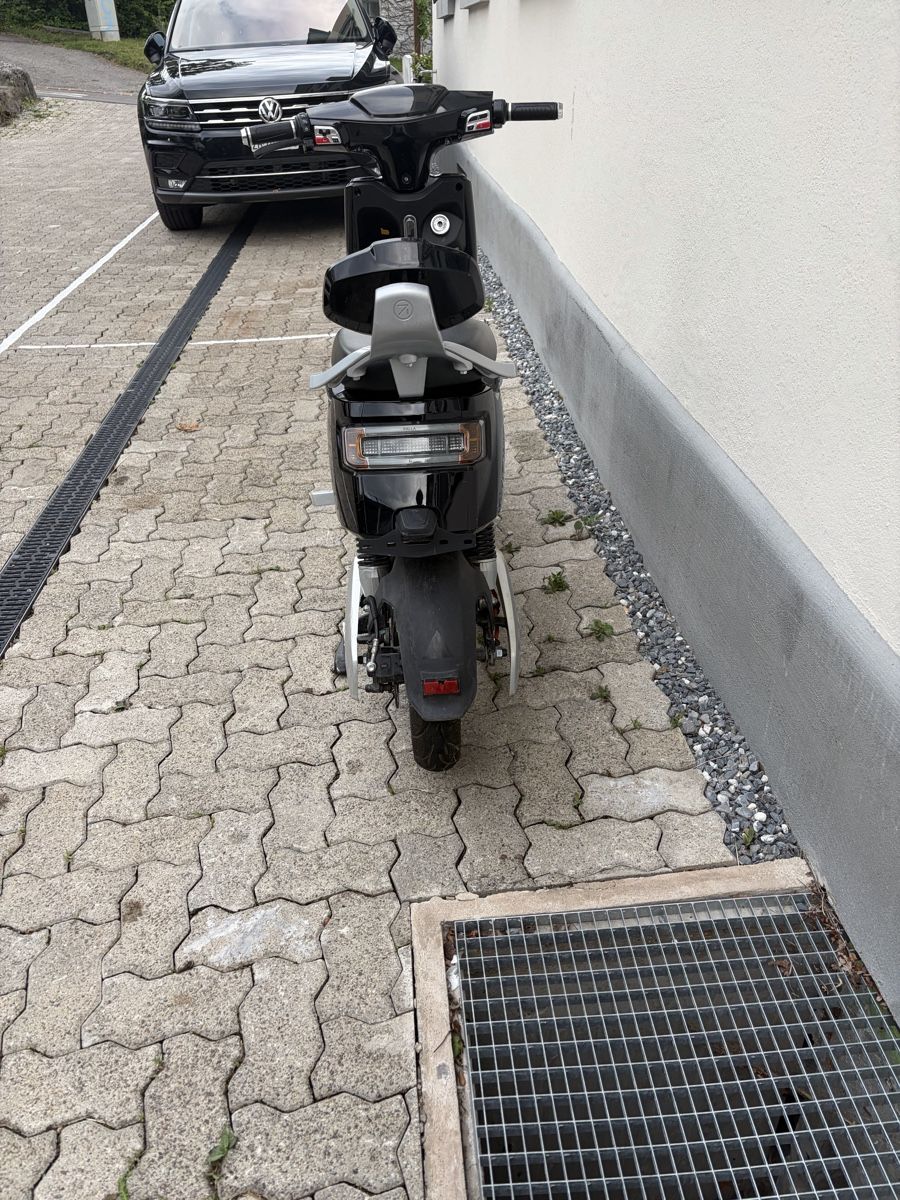 Veicoli elettrici: TSC NEXT ONE NX1 7i – Usato da Zürich venduto da Gion01 3
