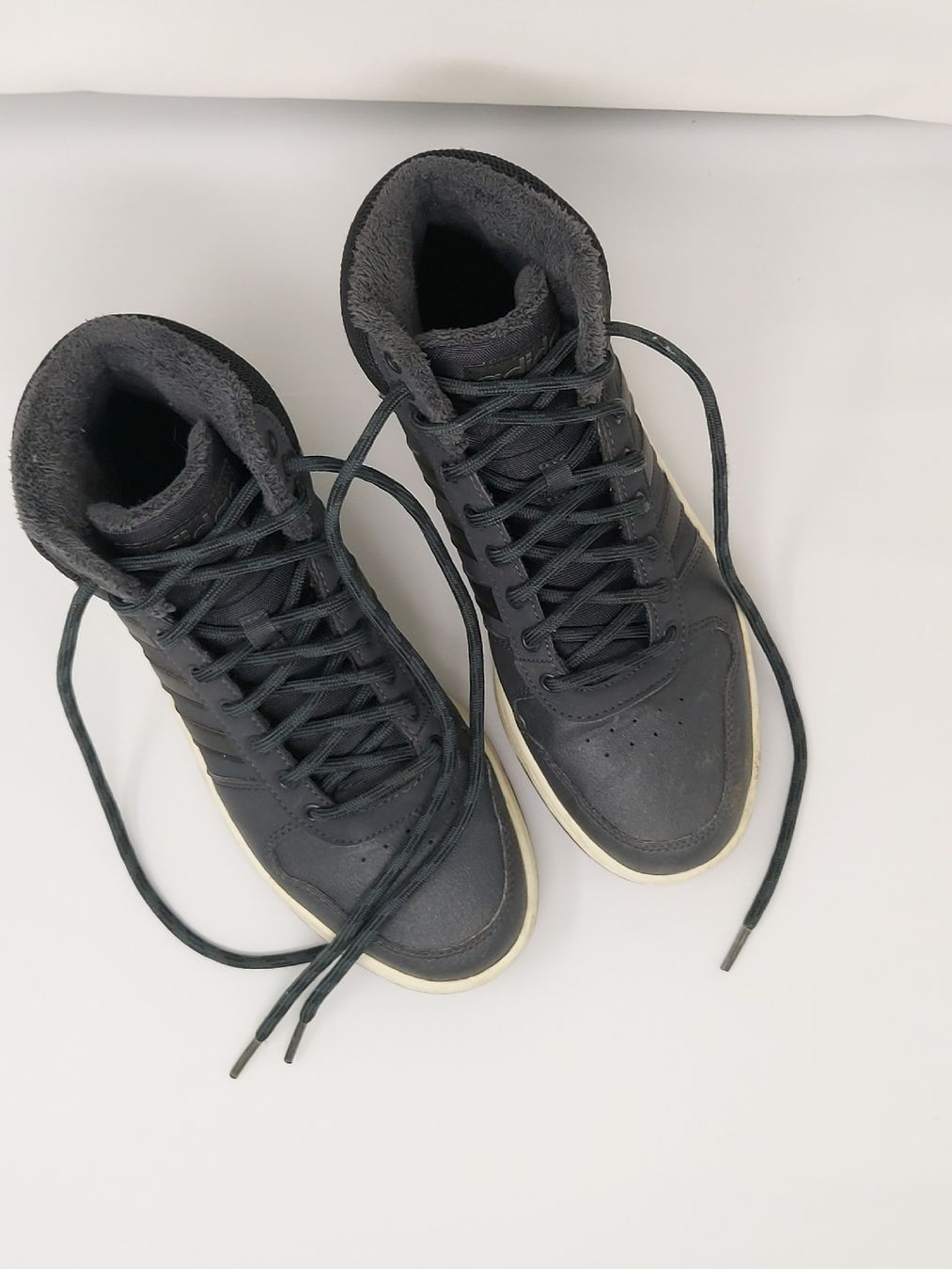 Adidas Scarpe da uomo: Winterschuhe adidas – Usato da Meisterschwanden venduto da phaus38