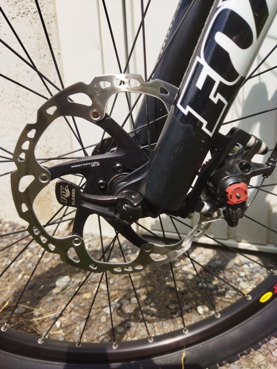 Commencal Biciclette: Commencal Meta SX Rahmengrösse L Fox Talas Gabel – Usato da Zürich venduto da RoemuRedh 5
