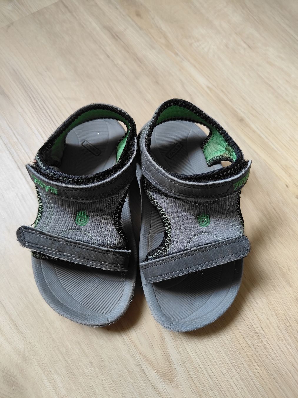 Teva Scarpe per ragazzi: sandales Teva 23.5 – Usato da Baulmes venduto da cel_y9dm 1