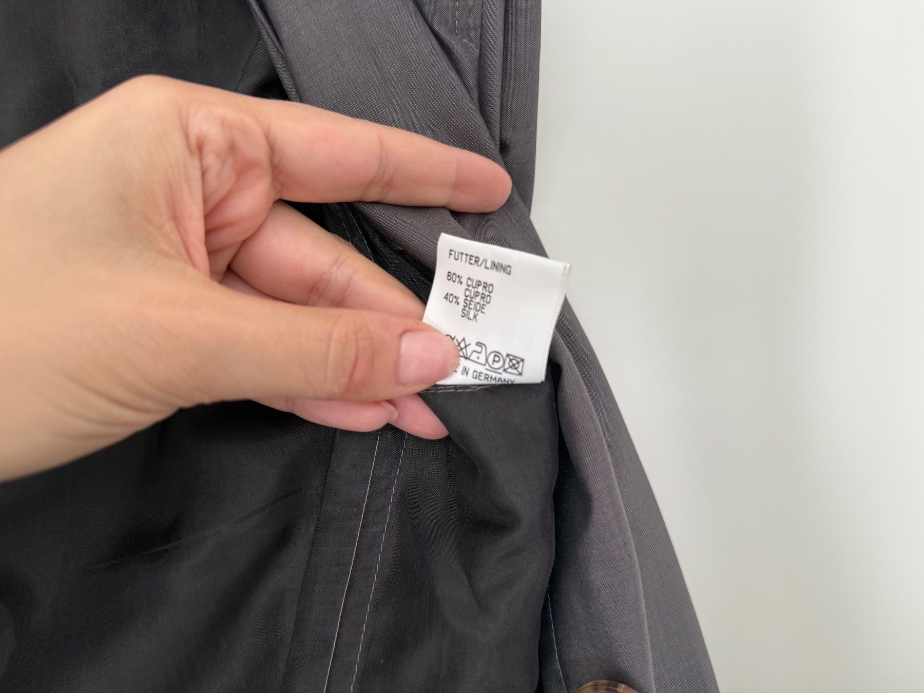 Jil Sander Jacken: JIL SANDER blazer jacket 100% silk size 34 – Gebraucht aus Muzzano von Sidney_3 4