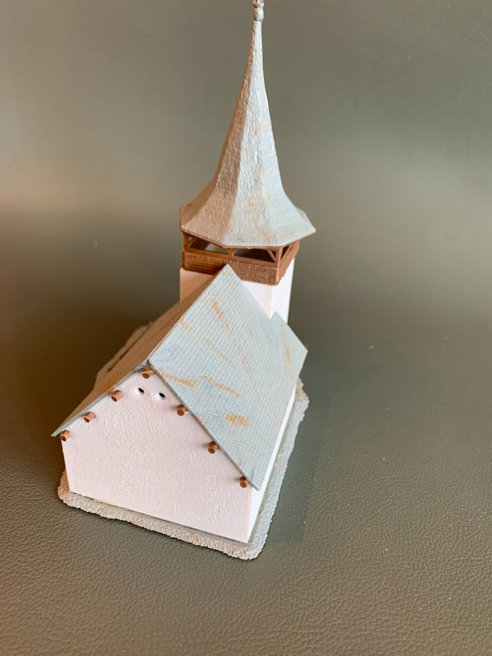 Kibri Modelleisenbahnen: Kirche von Kibri – Neu (gemäss Beschreibung) aus Belp von capowiga 2