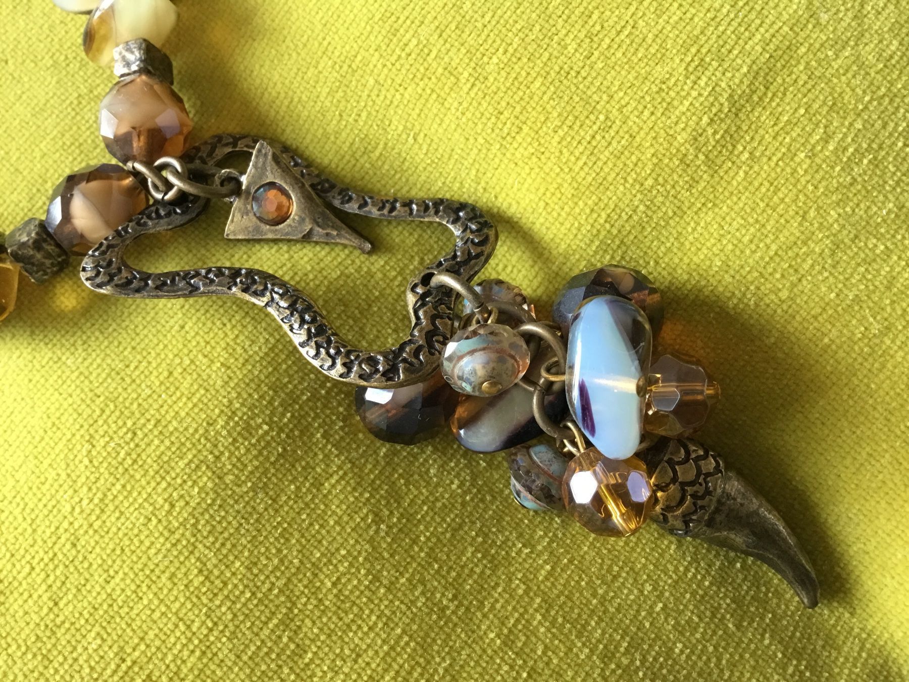 Catenine: Collier ethno chic couleur cognac – Nuovo e nell'imballaggio originale da Le Landeron venduto da nic_8hd5 1