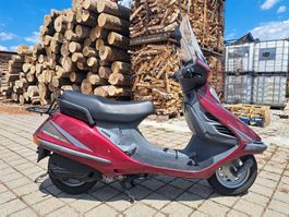 Honda Spacy 125 Roller Scooter Lieferung möglich