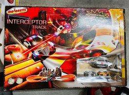 MAJORETTE - Neu Interceptor Track