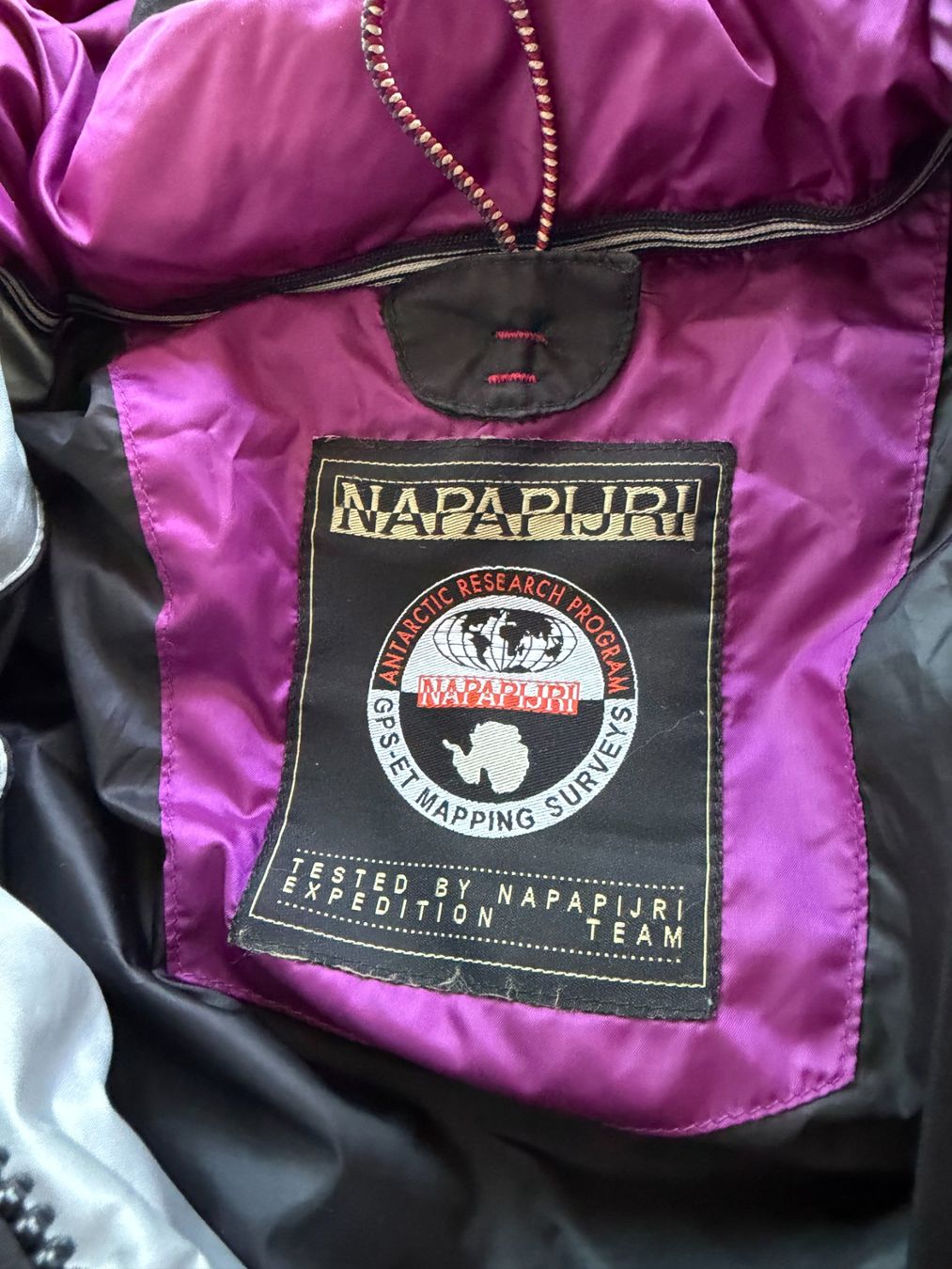Napapijri Jacken: Napapijri Daunenjacke Gr M – Gebraucht aus Ottenbach von sonnenstube01 3
