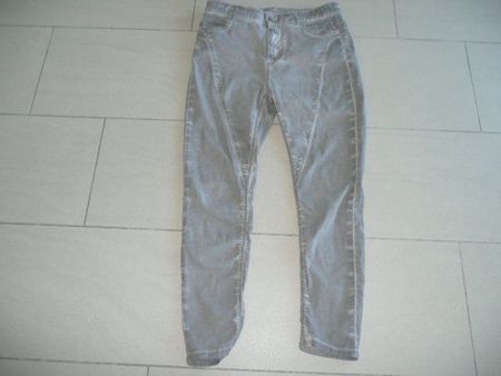 Hose Grösse 38 in used look Farbe sand