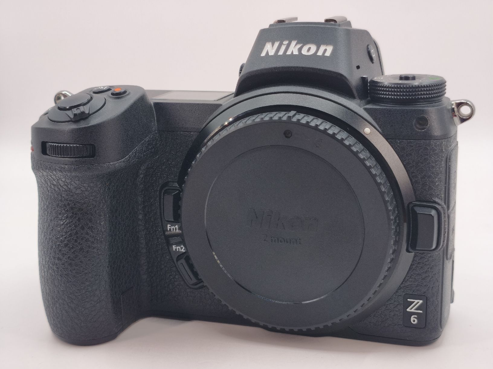 Nikon Fotocamera: Nikon z6 Top Zustand  – Nuovo (secondo la descrizione) da Arbon venduto da Sed_9bj9