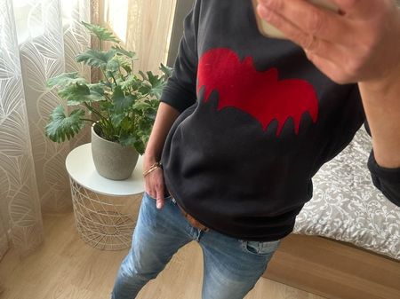 Sehr schönes Sweatshirt von KARSSEN Gr.S-M neuwertig