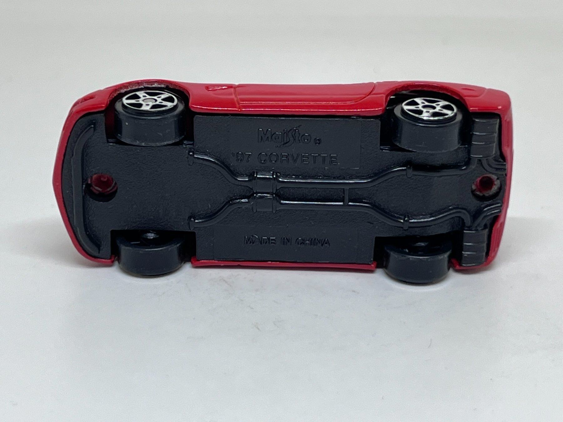 Maisto Modellini d'auto: Maisto '97 Corvette #108 – Usato da Wildegg venduto da LaaBoutique 3