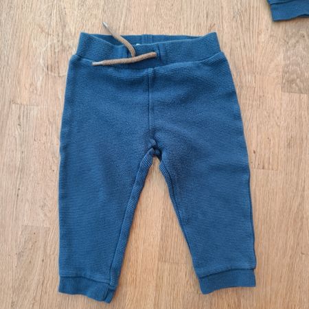 Trainerhose Grösse 86