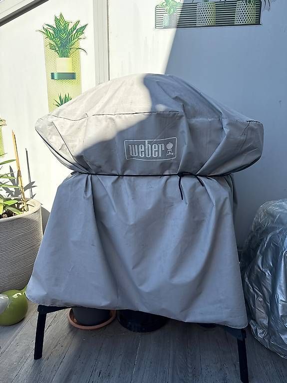 Griglie: Grill à gaz Weber  – Usato da Meyrin venduto da Mimisun55