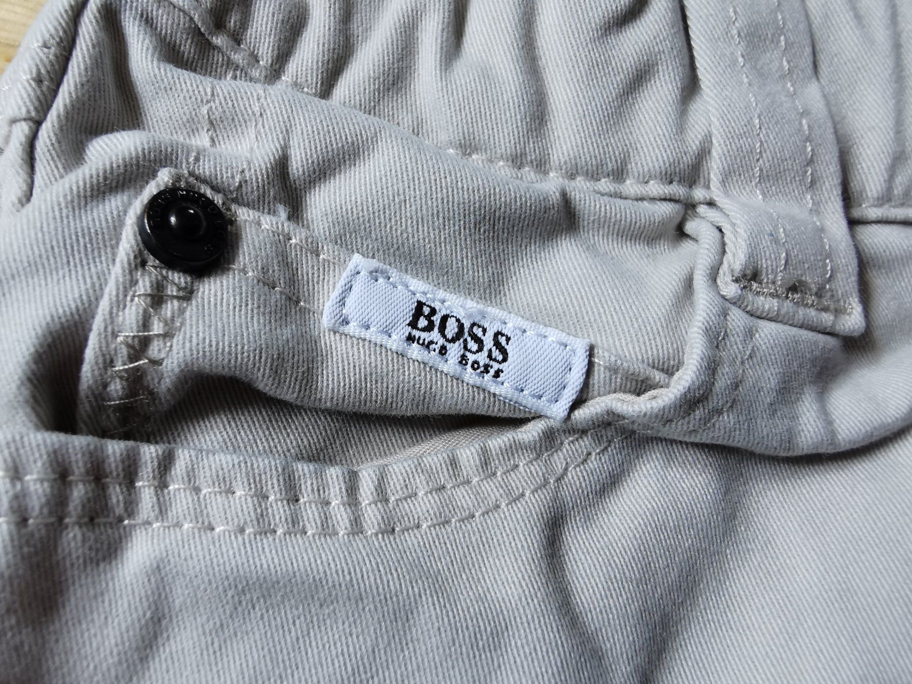 Hugo Boss Pantaloni: Jeans Hugo Boss Gr. 80 – Usato da Stäfa venduto da flamingo_17 2
