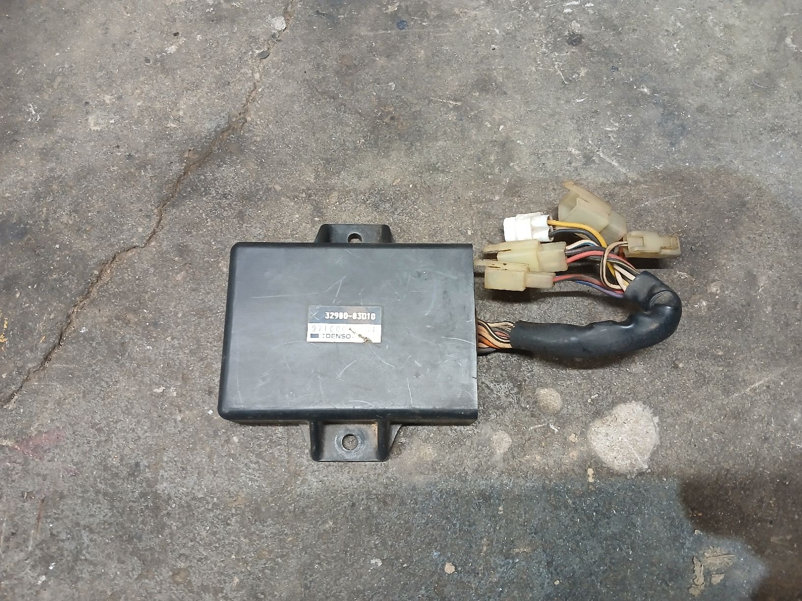 Suzuki Alle Motorradersatzteile: suzuki ts 125 r tsr 125 cdi ecu – Gebraucht aus Fey von lobanovski1
