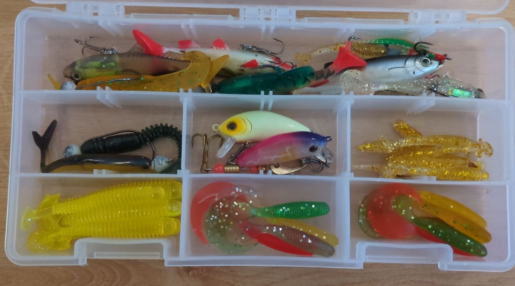 Köder: Boîte de leurres de pêche - 35-40 pièces – Gebraucht aus Corminboeuf von MrGP87