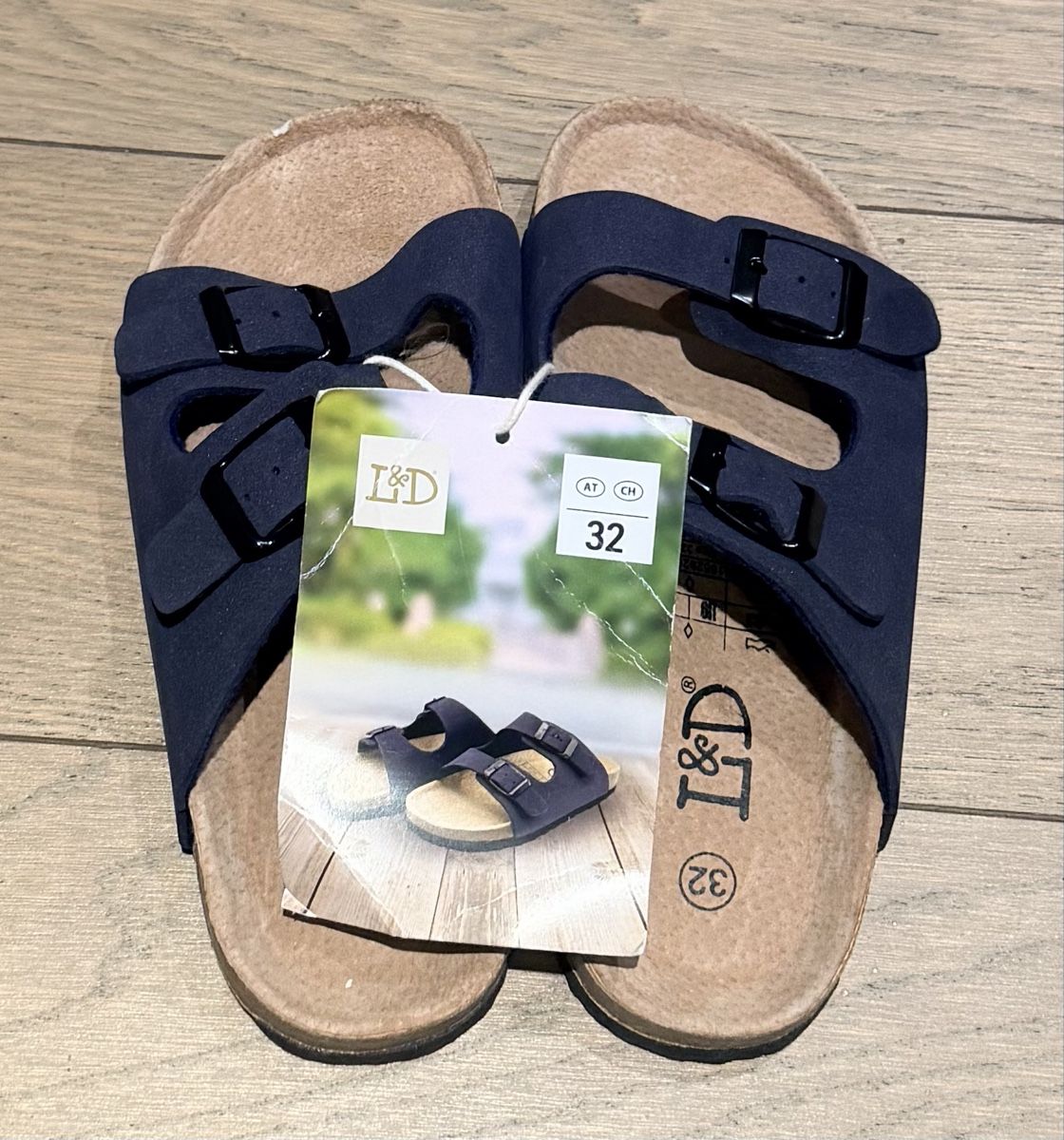 Scarpe da uomo: Sandales bleues taille 32 avec étiquette – Nuovo e nell'imballaggio originale da Lausanne venduto da mik_l5py