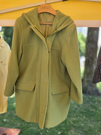 Damen Mantel Khaki Grösse 40 mit Kapuze Kaschmir Wolle / Sch
