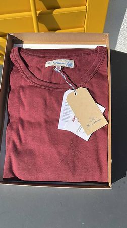 Merz b Schwanen T-Shirt 1950's in Burgundy 