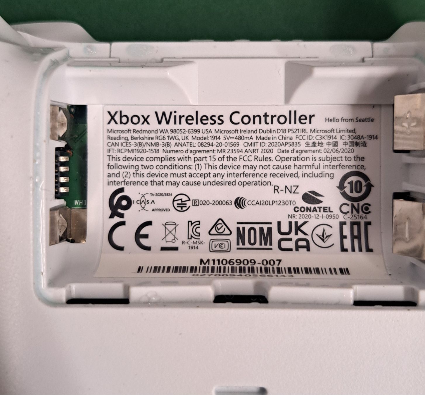 Microsoft Manettes: XBOX ONE CONTROLLER  – D'occasion à Biel/Bienne par Sasha4u 4
