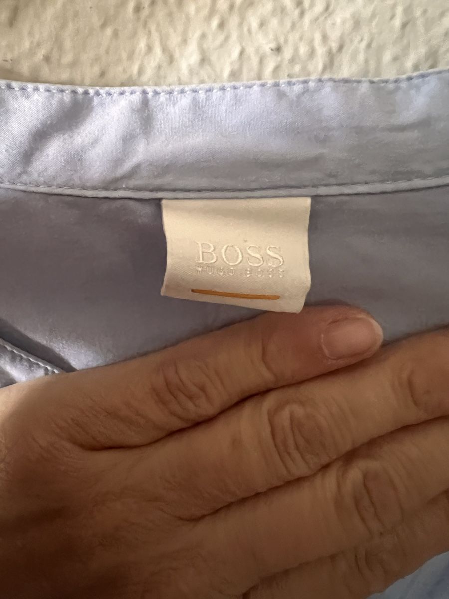 Hugo Boss Chemisiers: Bluse Boss, Gr. 42, hellblau  – D'occasion à Solothurn par Brini06 1