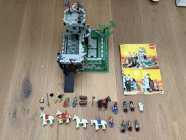 Lego 6081 Ritterburg mit zusätzlichen Rittern