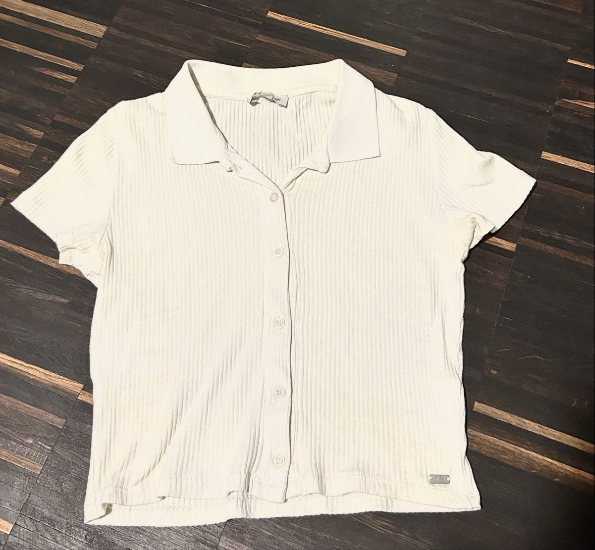 Top: Crop Top Polo L – Usato da Basel venduto da lenarrari
