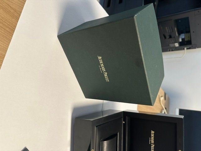 Scatole porta orologi: Audemars Piguet Neuwertige Original Box!! – Nuovo e nell'imballaggio originale da Laupen ZH venduto da Sancho80 5
