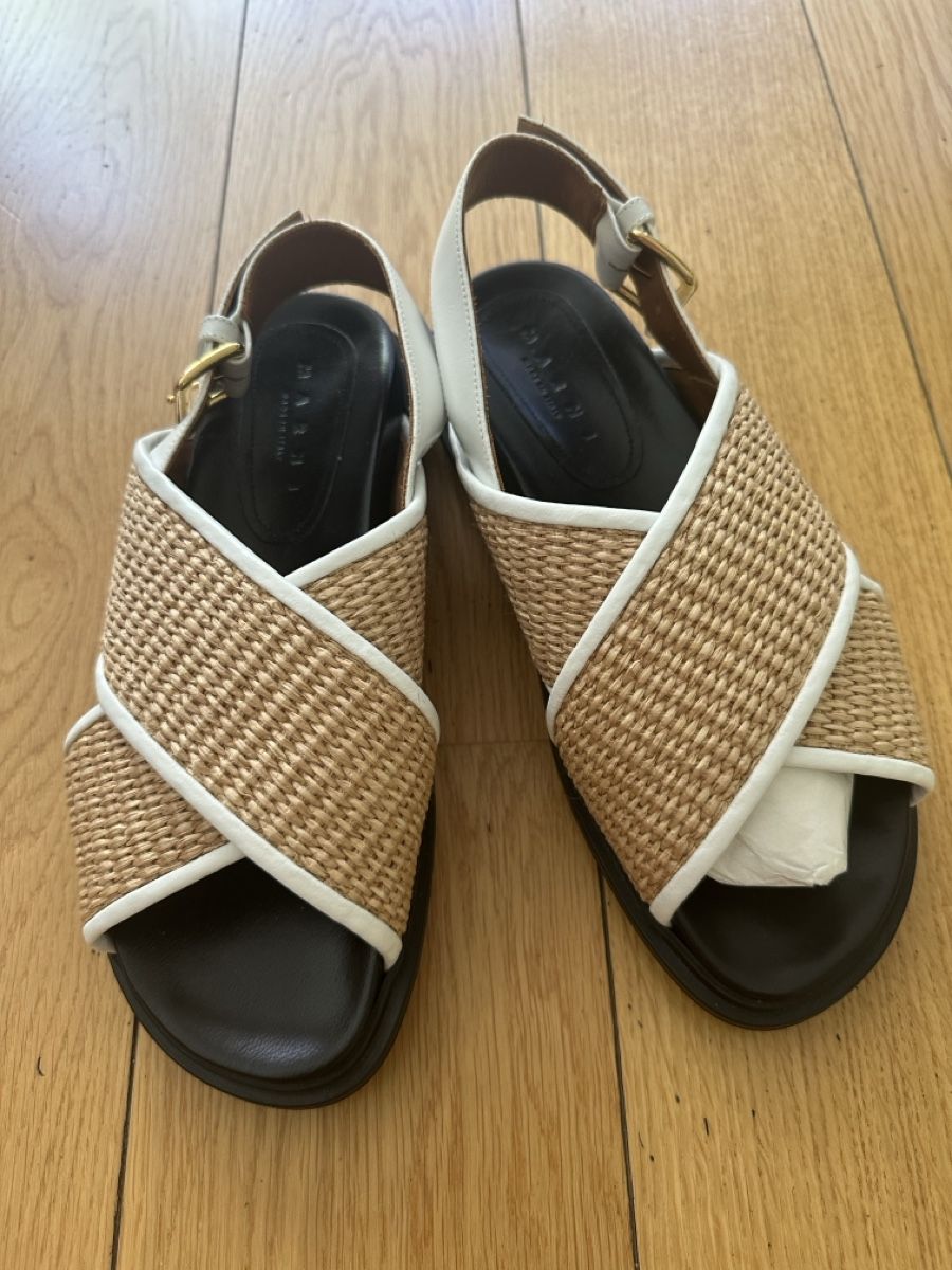 Marni Scarpe da donna: Marni Raffia Sandals - NEW, size 39 – Nuovo (secondo la descrizione) da Geneve venduto da iri_dr5s
