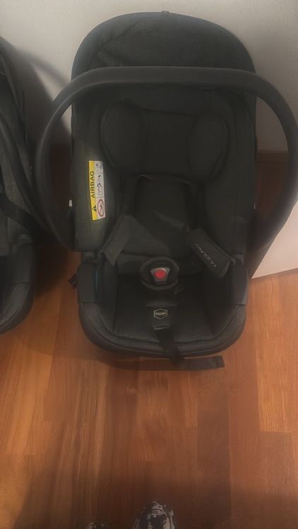 Sièges auto: Babyschale MAST ab Geburt bis ca. 6 Monatr – D'occasion à Winterthur par Pekiii7